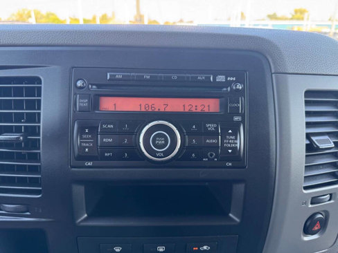 Used 2016 Nissan NV 1500 SV w/ Back Door Glass Package image 7