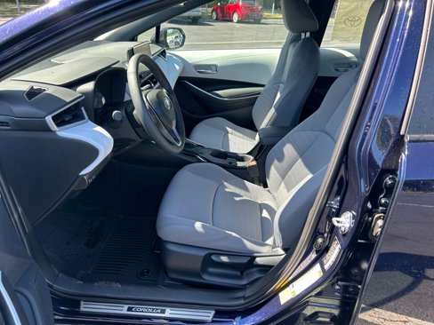 New 2025 Toyota Corolla SE image 9