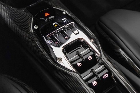 Used 2025 Ferrari 296 GTS image 37