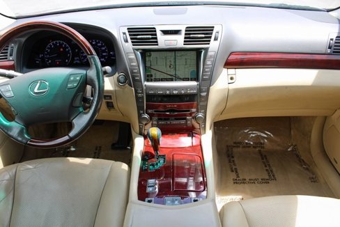 Used 2008 Lexus LS 460 image 17