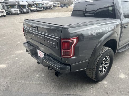 Used 2018 Ford F150 Raptor w/ Equipment Group 802A Luxury image 10