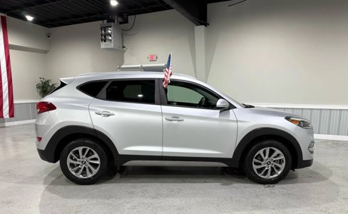 Used 2018 Hyundai Tucson SEL w/ Cargo Package image 4