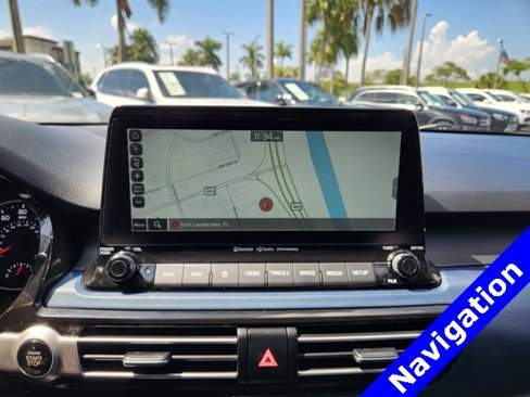 Used 2022 Kia Seltos Nightfall Edition image 3