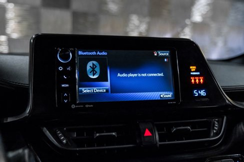 Used 2018 Toyota C-HR XLE image 32