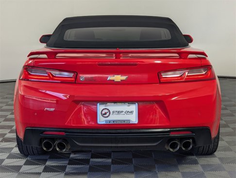 Used 2017 Chevrolet Camaro LT image 6