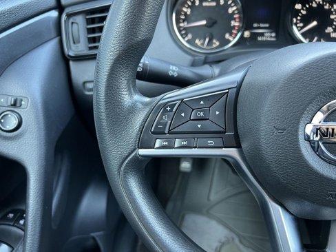 Used 2017 Nissan Rogue S w/ S Appearance Package image 25
