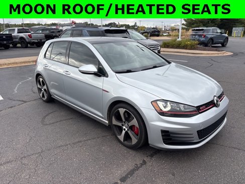 Used 2017 Volkswagen GTI SE image 1