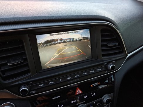 Used 2020 Hyundai Elantra Value Edition w/ Winter Weather Package image 18