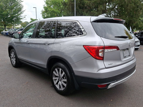 Used 2021 Honda Pilot EX image 4