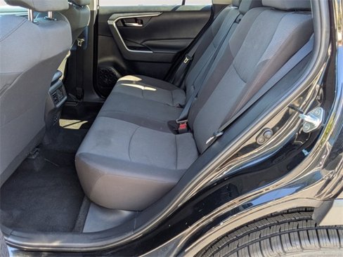 Used 2019 Toyota RAV4 XLE image 23
