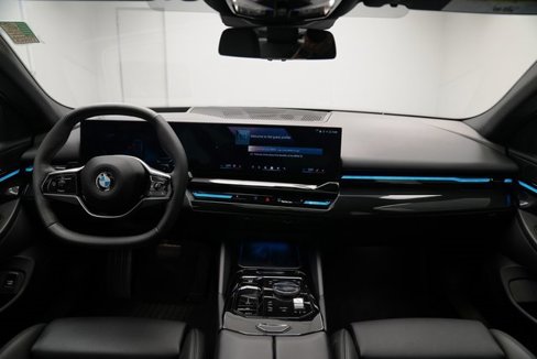 Used 2024 BMW 530i xDrive w/ Premium Package image 36