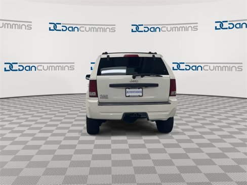 Used 2008 Jeep Grand Cherokee Laredo w/ Sun/Sound Group image 7
