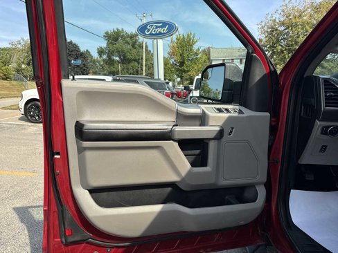 Used 2016 Ford F150 XLT w/ Equipment Group 302A Luxury image 20