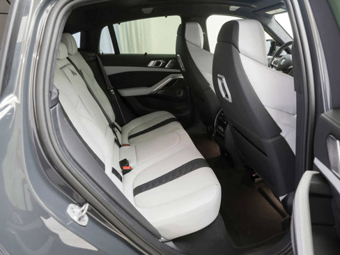 Used 2024 BMW X6 M Competition w/ Executive Package image 18