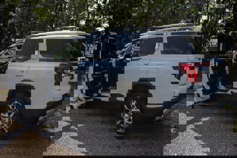 Used 2020 GMC Acadia SLT image 7