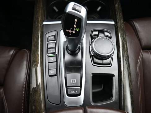 Used 2015 BMW X5 xDrive35d image 23