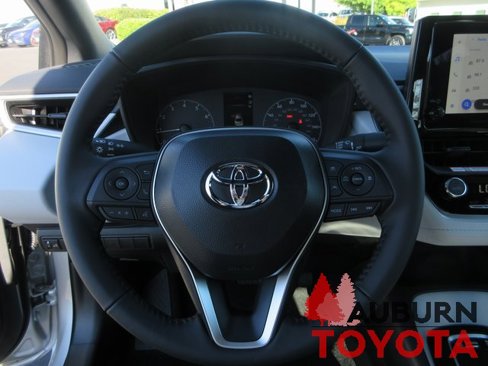 New 2025 Toyota Corolla SE image 7