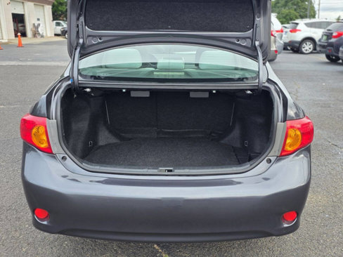 Used 2009 Toyota Corolla LE image 18