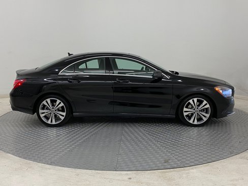 Used 2018 Mercedes-Benz CLA 250 image 7