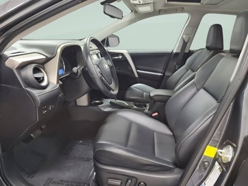 Used 2014 Toyota RAV4 Limited image 20
