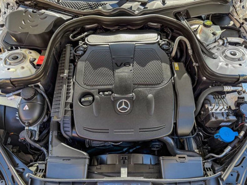 Used 2014 Mercedes-Benz E 350 4MATIC Sedan image 15