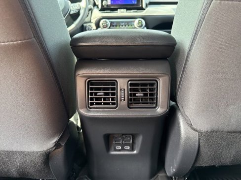 Used 2023 Toyota RAV4 XLE image 11