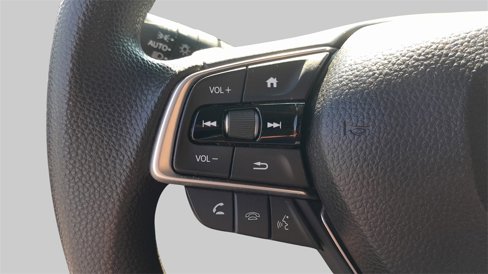 Used 2018 Honda Accord EX image 22