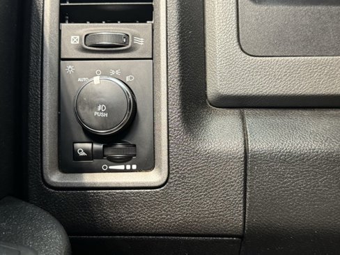 Used 2018 RAM 1500 Express w/ Wheel & Sound Group image 13