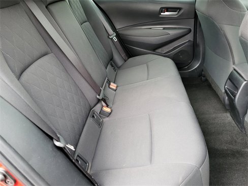 Used 2020 Toyota Corolla LE image 26