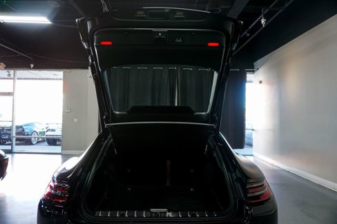 Used 2018 Porsche Panamera image 70
