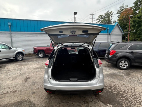 Used 2016 Nissan Rogue S image 12