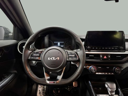 Used 2022 Kia Forte GT-Line image 19