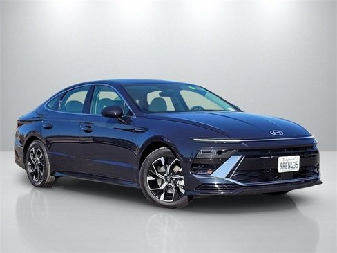 Used 2024 Hyundai Sonata SEL image 1