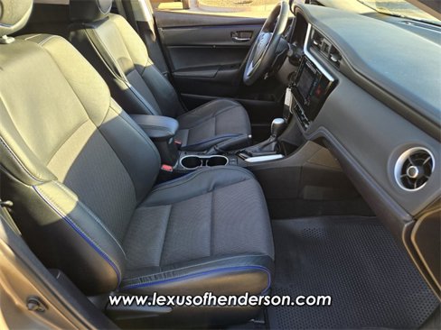 Used 2018 Toyota Corolla L image 16