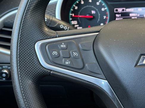 Used 2022 Chevrolet Malibu LT image 26