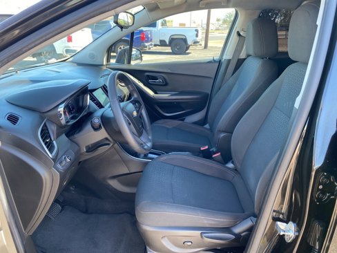 Used 2020 Chevrolet Trax LS w/ Tint and Cruise Package image 18