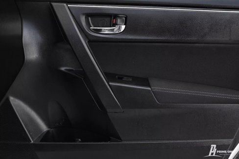Used 2019 Toyota Corolla LE image 17