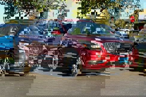 Used 2016 Buick Enclave Leather image 9