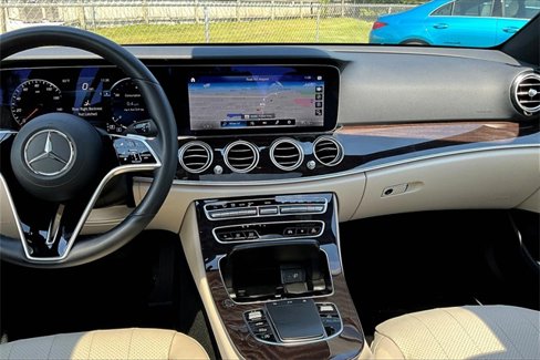 Certified 2022 Mercedes-Benz E 350 Sedan image 9