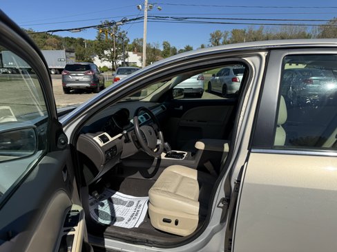 Used 2009 Mercury Sable Premier image 10