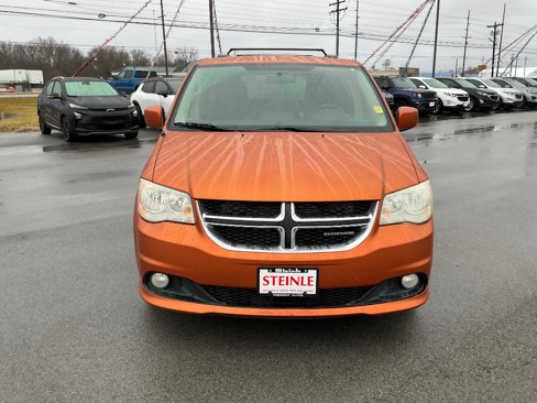 Used 2011 Dodge Grand Caravan Crew image 9