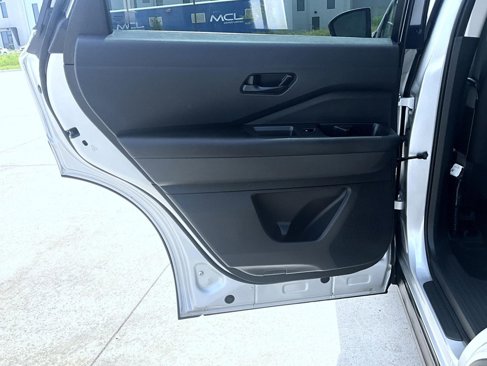 Certified 2023 Nissan Pathfinder S image 18