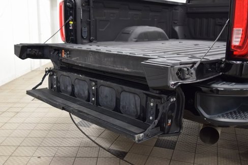 Used 2020 GMC Sierra 2500 Denali w/ Gooseneck/5TH Wheel Package image 21