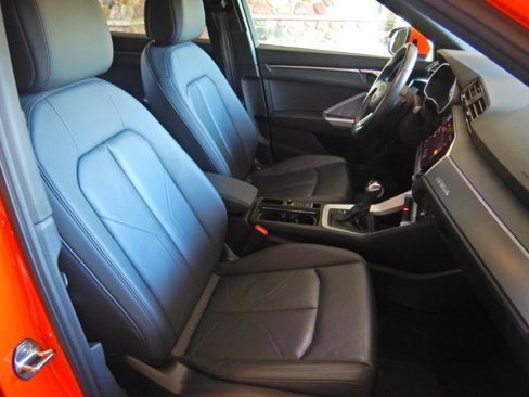 Used 2023 Audi Q3 2.0T Premium image 17