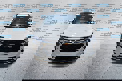 New 2025 Chevrolet Trax LT image 2
