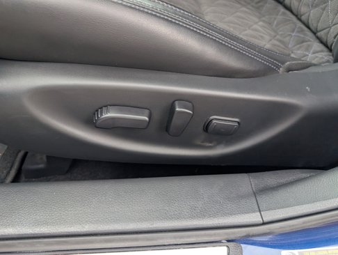 Used 2016 Nissan Maxima SR image 15
