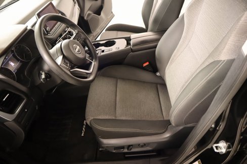 Used 2022 Nissan Rogue SV image 10