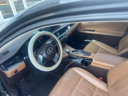 Used 2018 Lexus ES 350 image 3