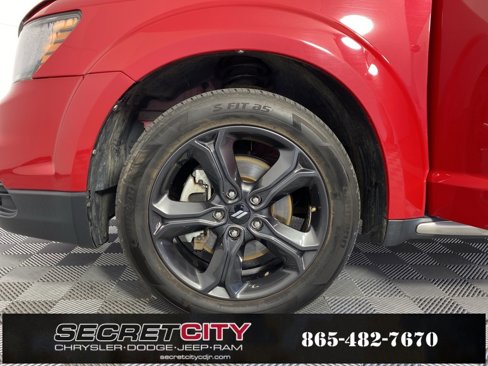 Used 2020 Dodge Journey Crossroad image 9