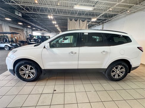 Used 2017 Chevrolet Traverse LT image 9